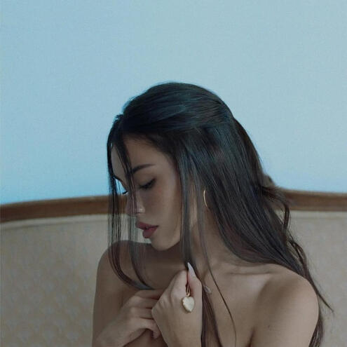 locket by Madison Beer, Jan. 23, 2026
